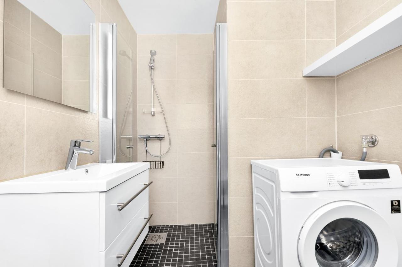 Central Studio Apartment In Stavanger Bagian luar foto