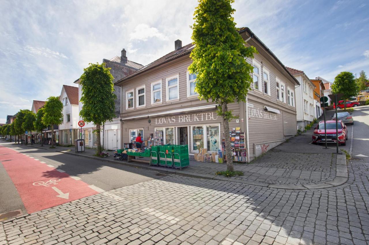 Central Studio Apartment In Stavanger Bagian luar foto